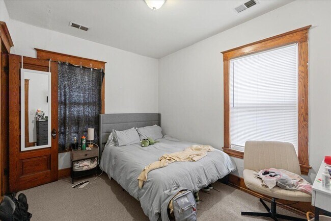 Photo - 1117 Foster St