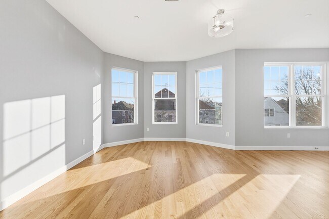 Photo - 19 Simon St Unit 19-3