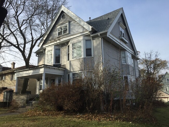 Photo - Downer upper house