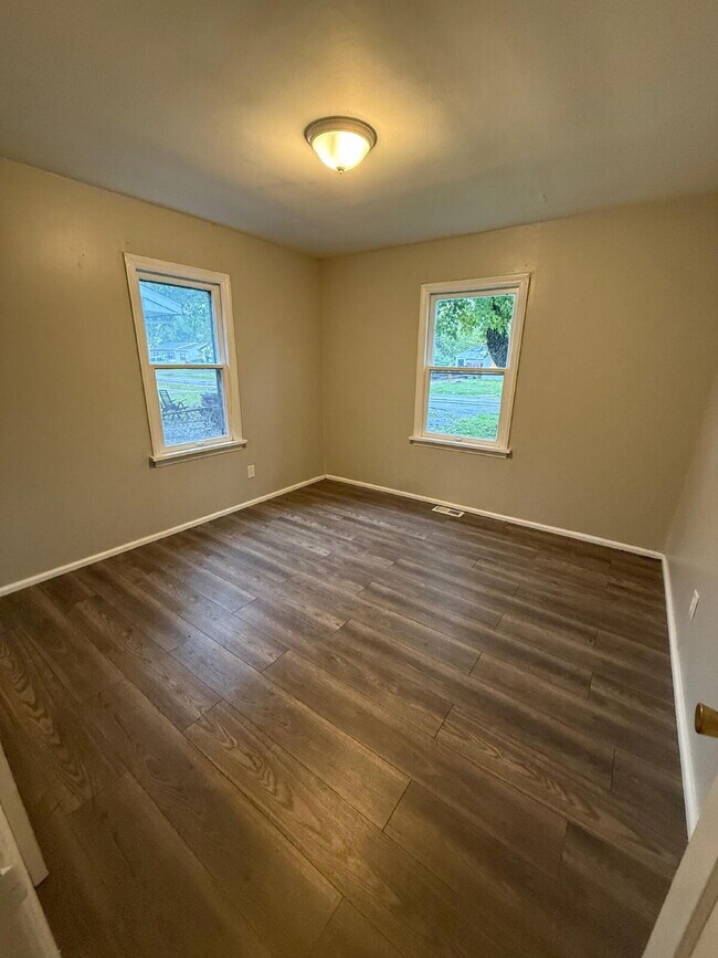 Photo - Cozy 3-Bedroom Home for Rent in Sauget, IL