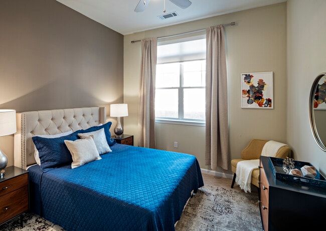 Bedroom - Avalon Maplewood