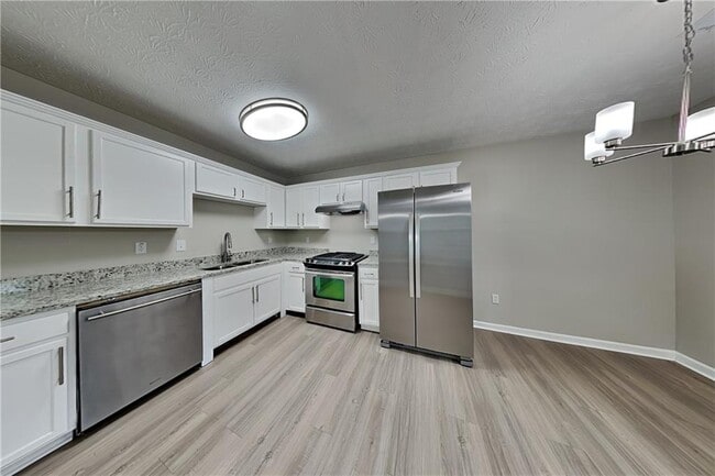 Photo - 173 St Ann Cir