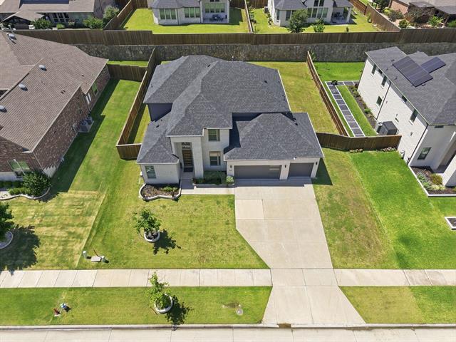 9607 Maple Hill Ln