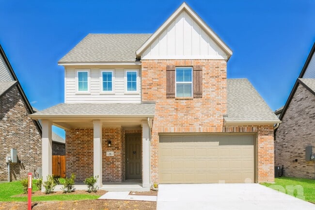 Building Photo - 101 Bedford Cir