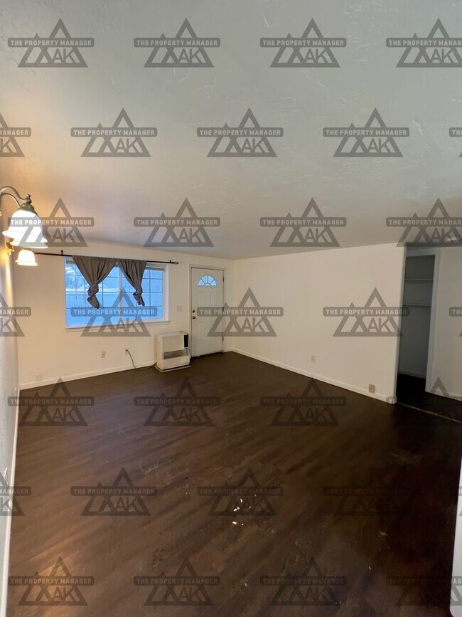 Photo - West Fifth Avenue Unidad #3