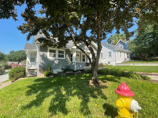 Photo - 2202 N 51st St
