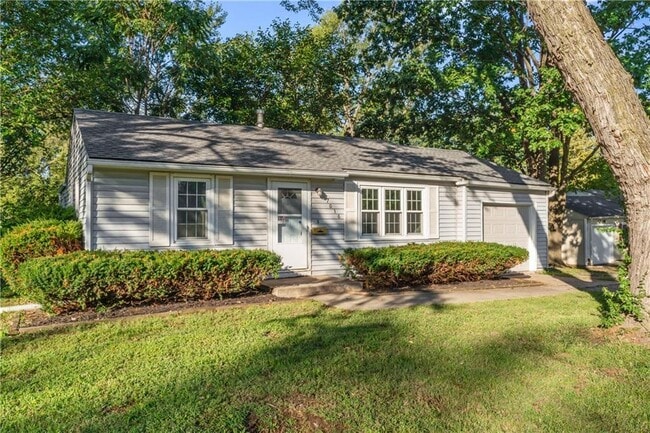 Building Photo - 7036 Hunter St