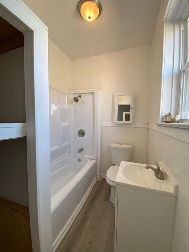 Photo - 2259 Grand Ave Unit 2259 Grand-Apt. B