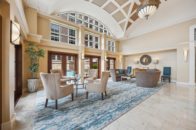 Building Photo - 1616 Fountain View Dr Unit 209