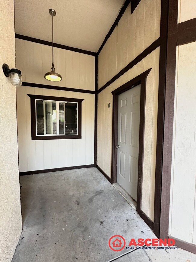 Photo - Charming Condo Located in HOA!