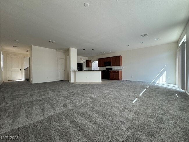 Photo - 7158 Black Sage St