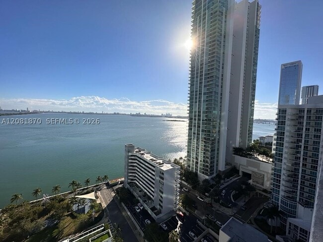 480 NE 31st St Unit 4601