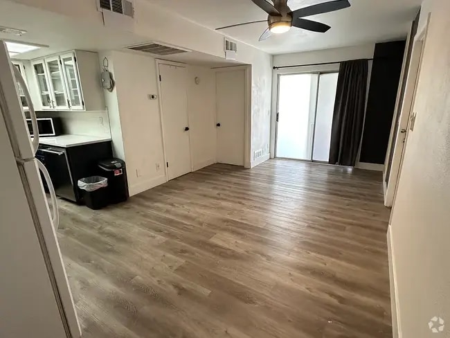 Building Photo - 627 W Enid Ave Unit 2 Rental
