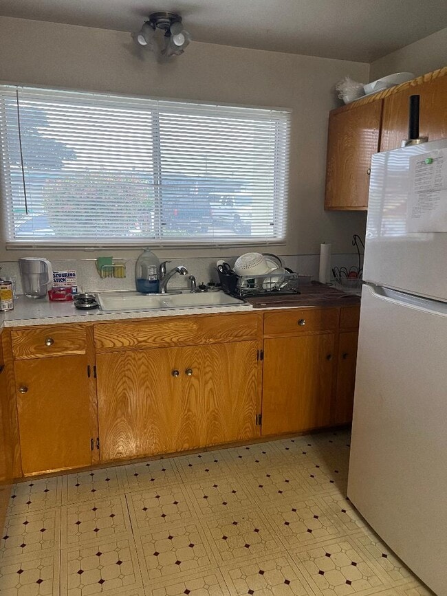 Photo - 1752 Napa St