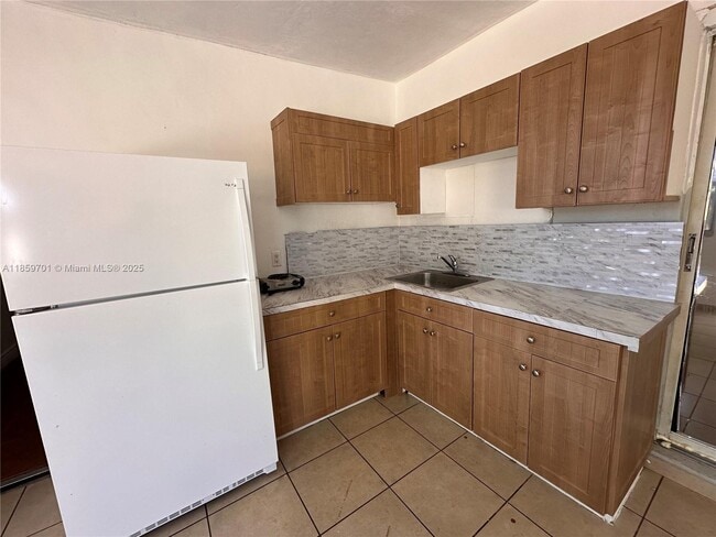 Photo - 16901 NW 51st Pl Unidad B