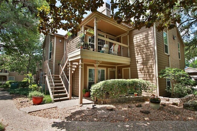 Photo - 1880 White Oak Dr Unidad 159 Rental