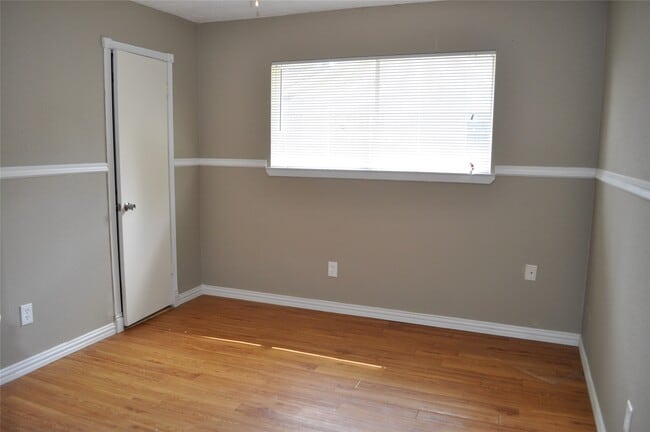Photo - 22411 Merrymount Dr