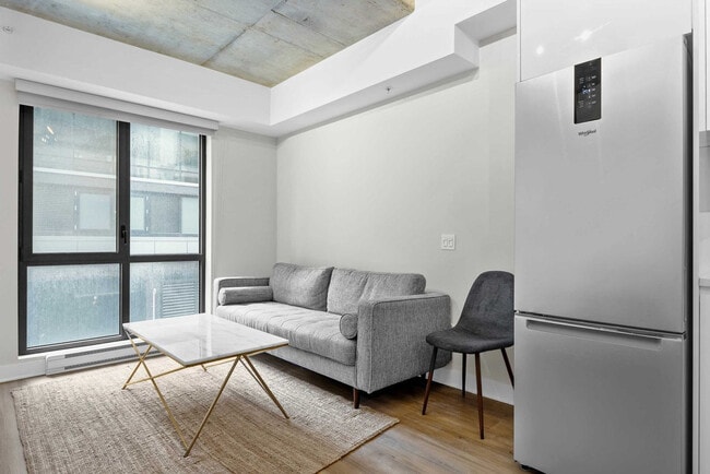 Building Photo - 742 Rue William Unit SI FL2-ID1254786P