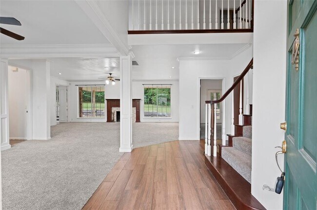 Photo - 205 Berkshire Dr