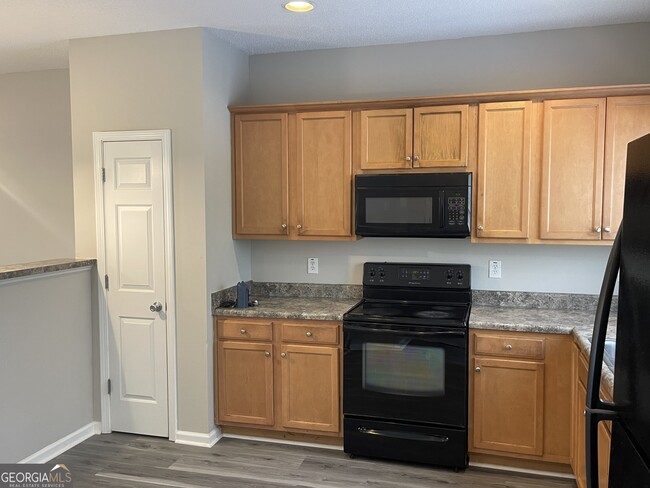 Photo - 8220 Oakley Cir Townhome