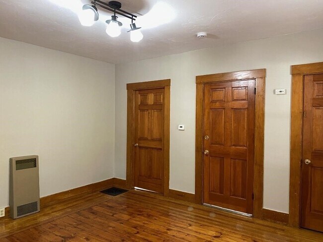 Photo - 16 Ruggles St Unit 1