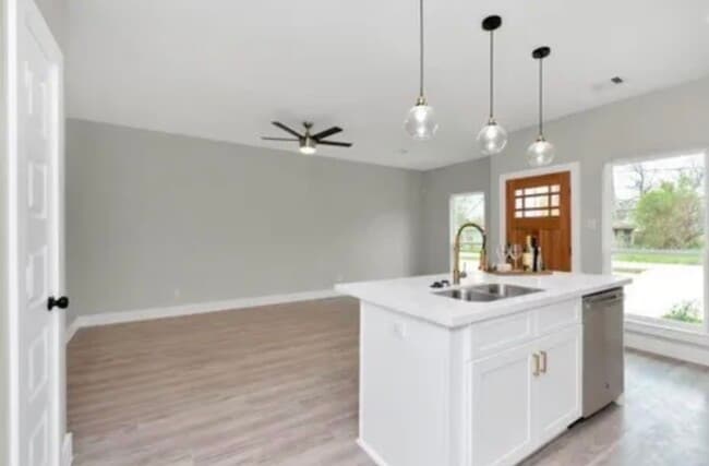 Photo - 309 Gans St