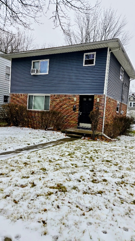 Building Photo - 1939 Perth St Unit 1