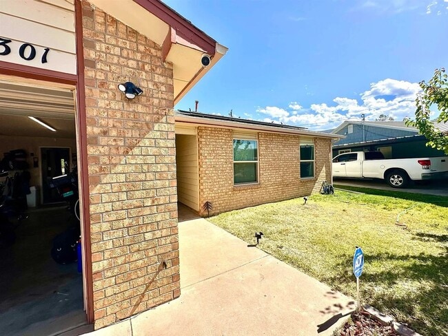 Photo - Welcome to this 3 BD, 2 Bth home situated on a corner lot!!