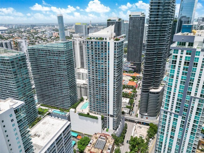 Building Photo - 1100 S Miami Ave Unit 1607