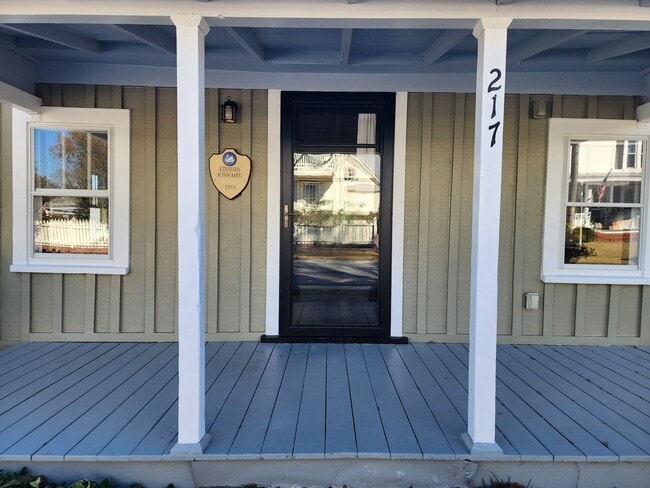 Photo - 1906 Edwin Kirkman Historic Home in Swansboro, NC