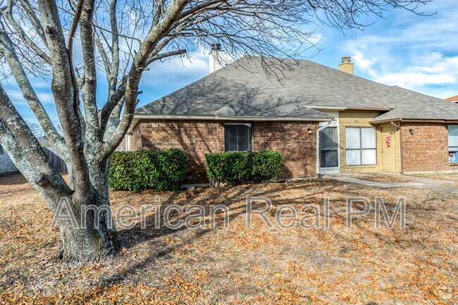 Building Photo - 721 Westover Dr Rental