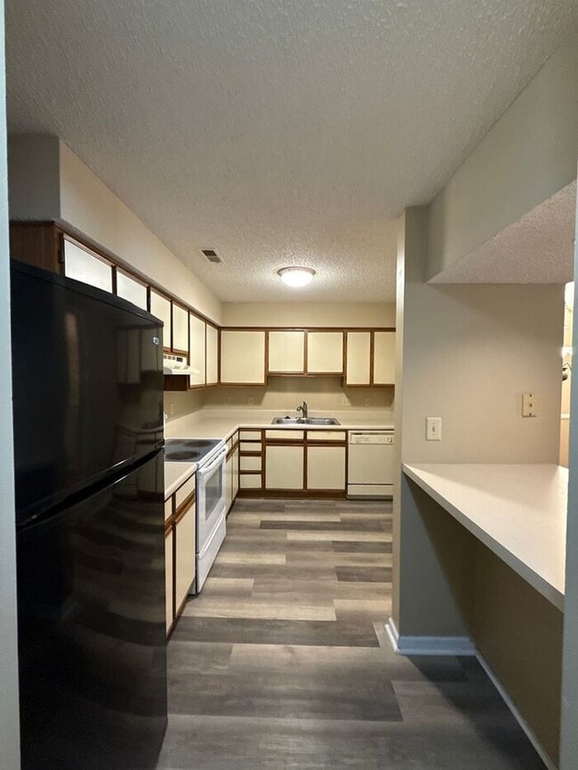 Photo - T.R. Lawing Realty Property