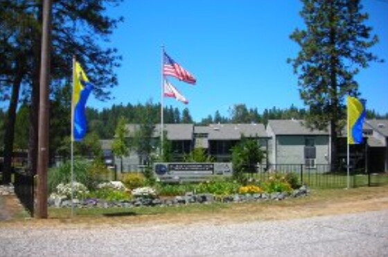 Valley Commons East - Valley Commons East