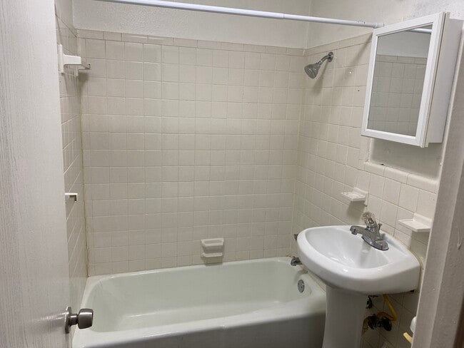 Photo - 117 Franklin Blvd