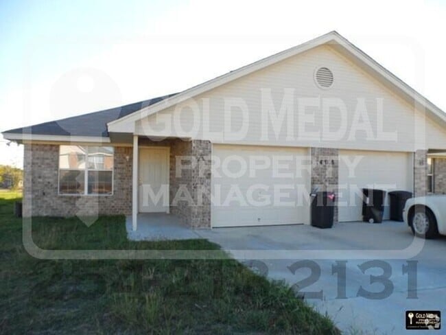 Building Photo - 1408 Pima Trail Unit A Rental