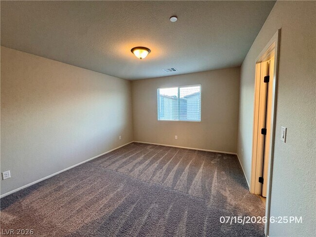 Photo - 7461 Opal Star St
