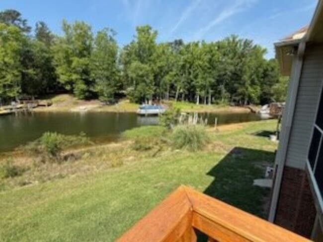 Photo - Lake living at it's finest!