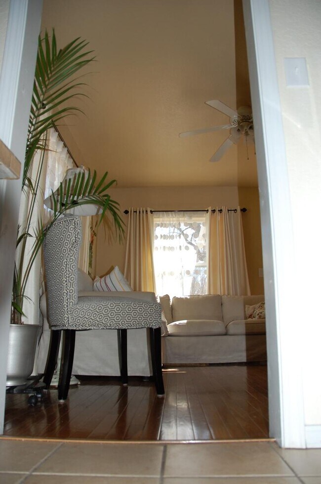 Photo - 411 W 19th St