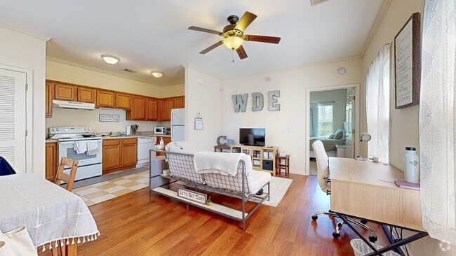 1BR - 1BA, 900SF