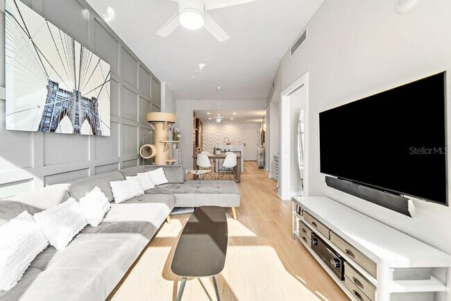 1120 E Kennedy Blvd Unit 612