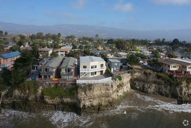 Building Photo - Ocean front on Del Playa Dr. Unit 102 Rental