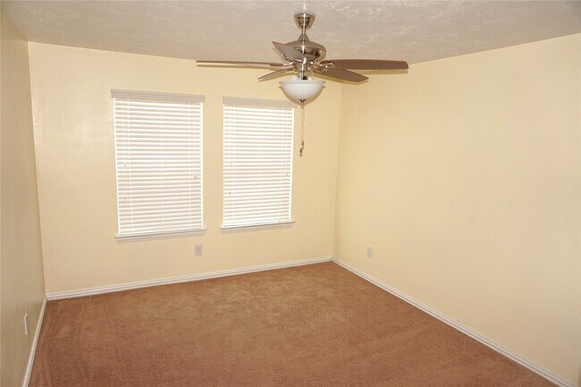 Photo - 13415 Nigh Way