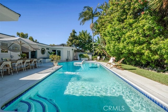 Photo - 820 Presidio Dr