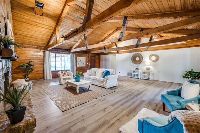 Photo - 107 N Craig Rd