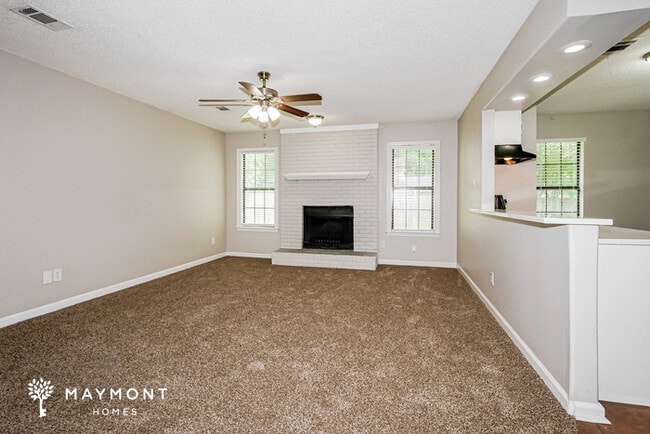 3016 Shade Tree Cove
