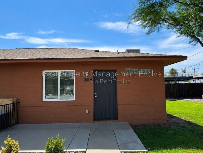 338 W Highland Ave Unit 4