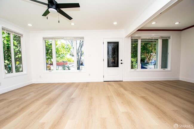 Photo - 1099 Bradford Dr