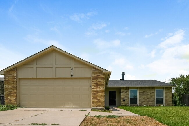 Photo - 4129 Shagbark St Casa