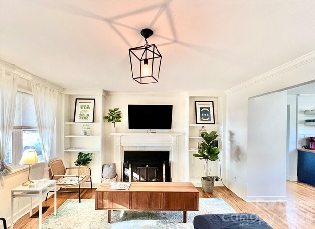 Photo - 2931 Belmeade Dr