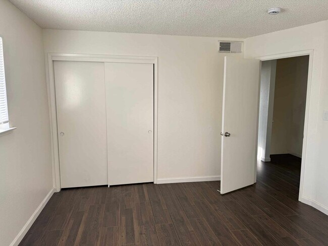 Eastview Apartments